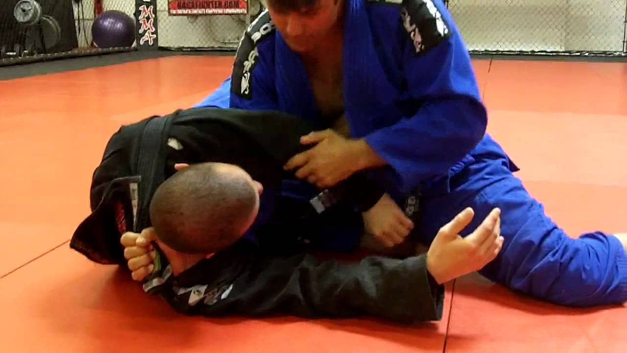 how to do brabo choke from side control